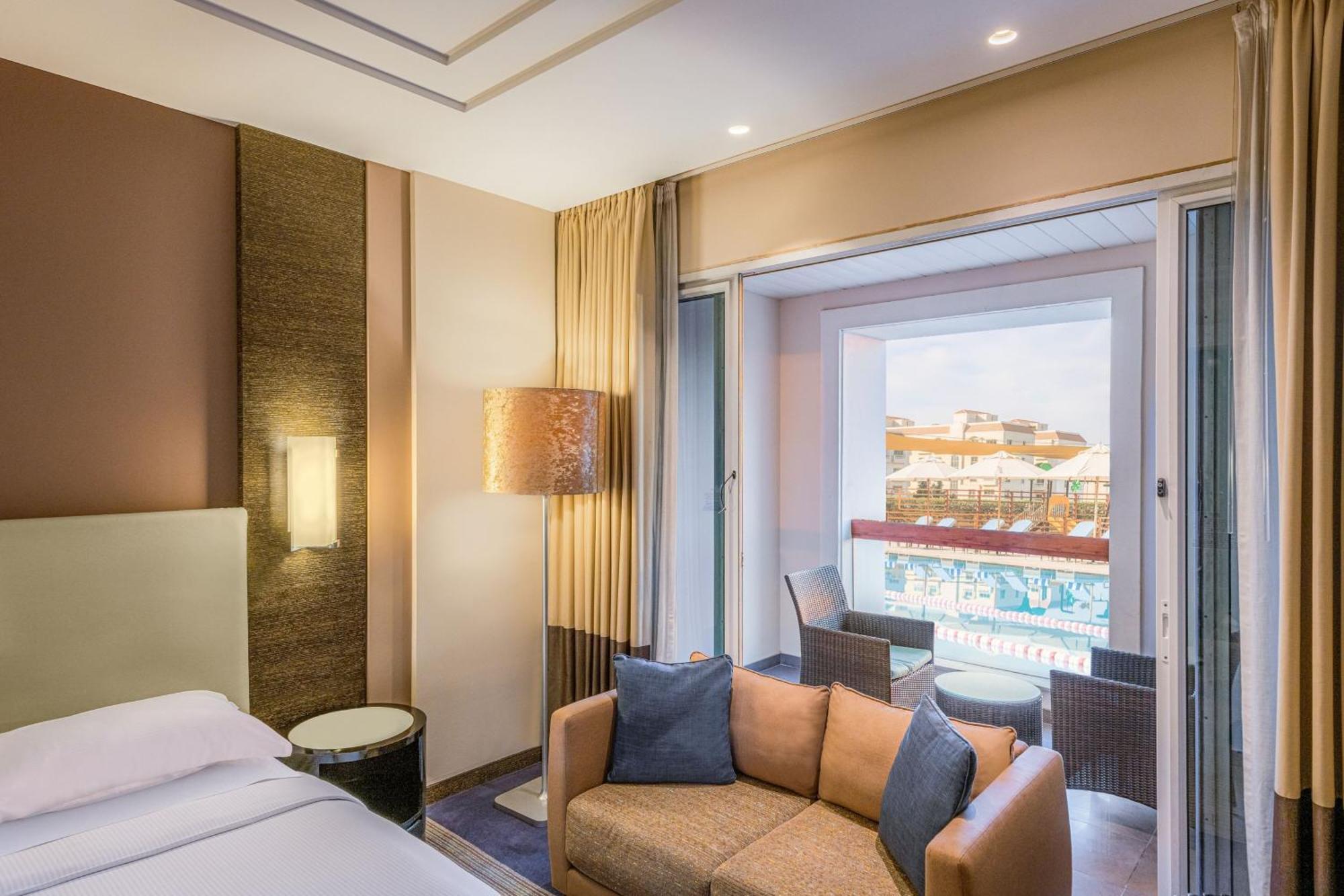 Four Points By Sheraton Al Ain Exteriör bild